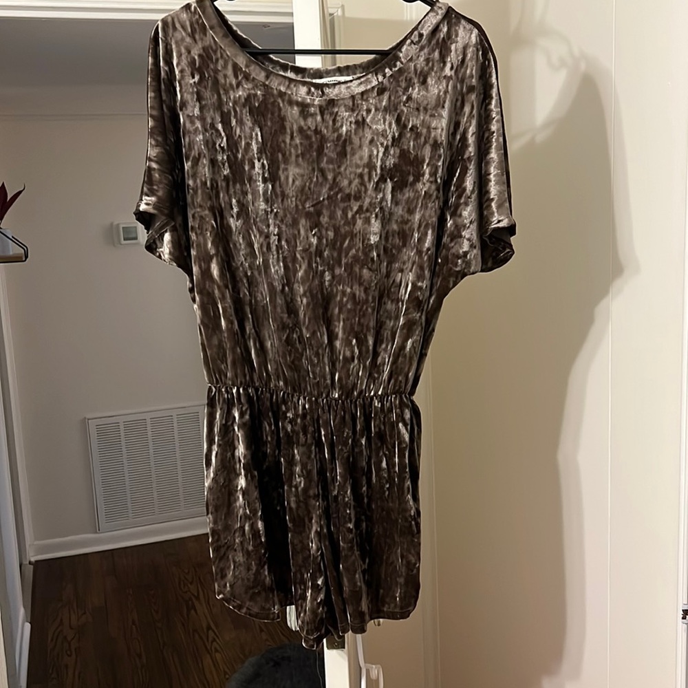 Velvet romper
